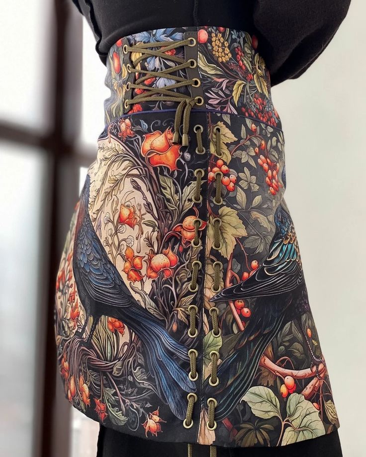 Отрез ткани Алиса в Стране Чудес для квилтинга, лоскутного шитья и handmade-проектов